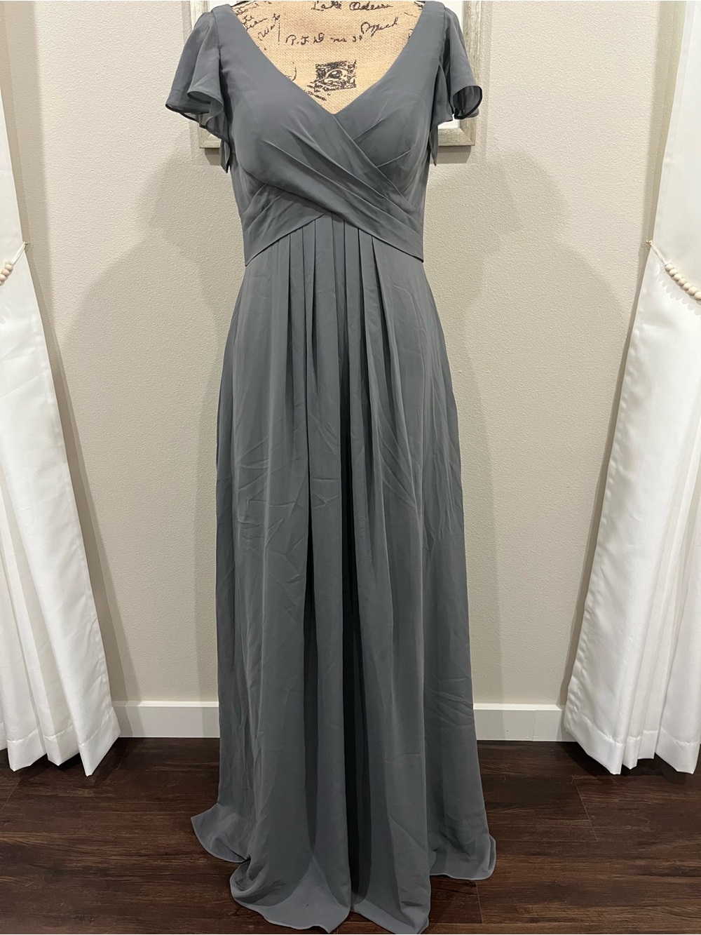 JJs House Slate Gray V-Neck Pleated Formal Chiffon Dress Sz ?6